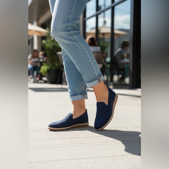 Eileen Fisher Lindy Stretch Slip On Shoes Size 9 Lindy. Navy Blue - Picture 1 of 7